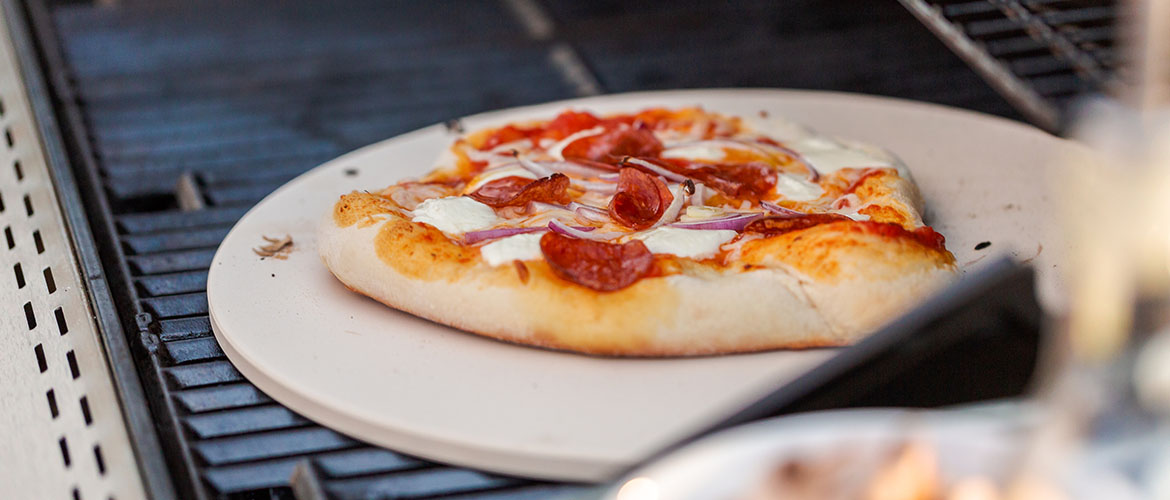 How to Grill a Pizza Patio Heat and Shade
