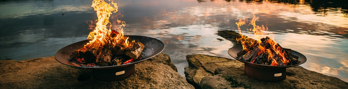How to Start a Fire in a Firepit | PatioHeatandShade